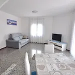 RNET - Gravina Roses Centre